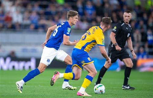 Everton vs Mansfield Town