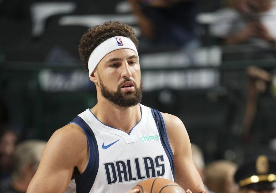 TA: Lakers muốn ký hợp đồng với Klay với giá 80 triệu đô la trong 4 năm, nhưng Klay đã giảm lương để ký hợp đồng với Mavericks để hợp tác với Luka.